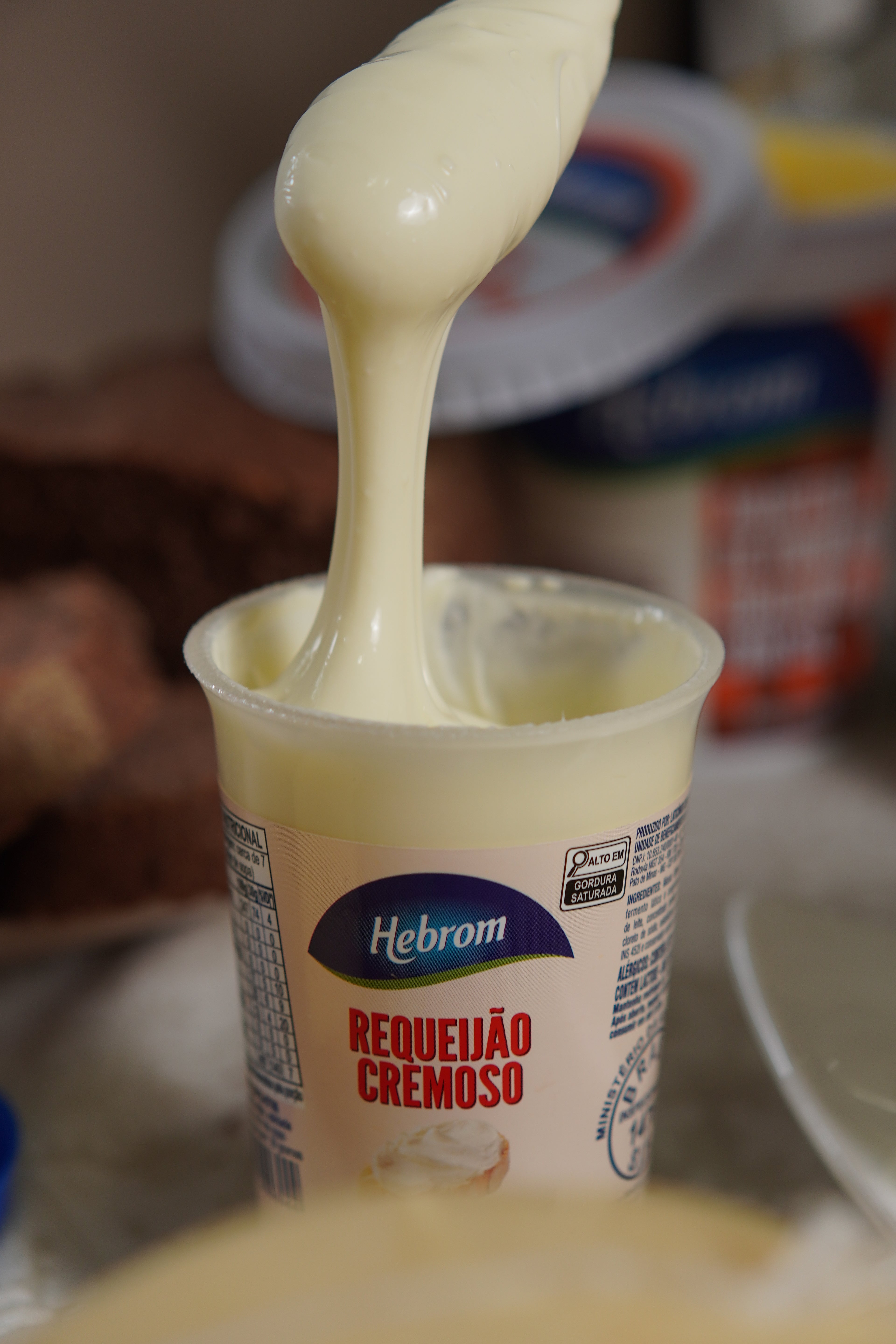 REQUEIJÃO CREMOSO HEBROM COPO 200G